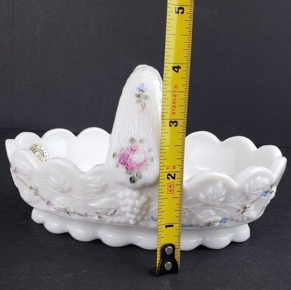 Westmoreland Milk Glass Basket Roses and Blue Vine Grapes Candy Dish Vintage - Picture 12 of 16